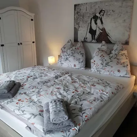 Gutshofwohnung - Speicher-loft 公寓 *