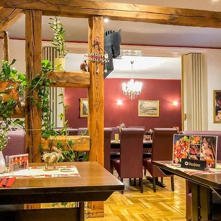 Gutshofwohnung - Speicher-loft * Klein Upahl